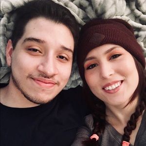 Meet your Posher, Caity